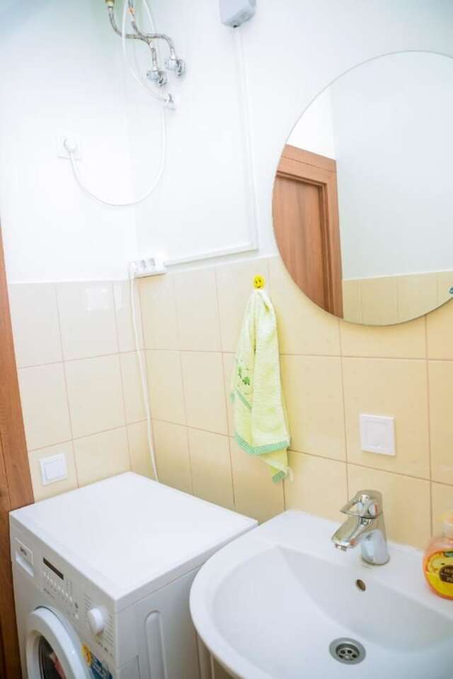 Хостелы Megapolis Zhulyany Киев-14